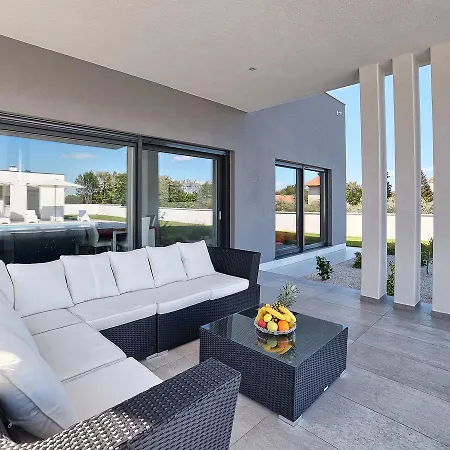 Holiday home Lungera Pula