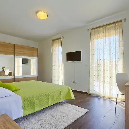 Ferienhaus Lungera *