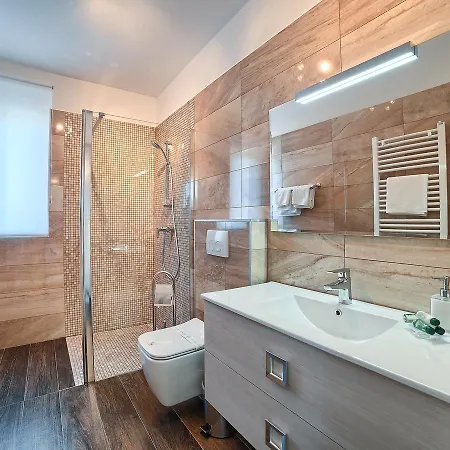 Lungera Ferienhaus