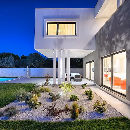 Ferienhaus Lungera Pula