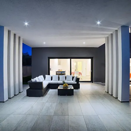 Lungera Ferienhaus Pula