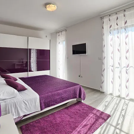 Lungera Ferienhaus *